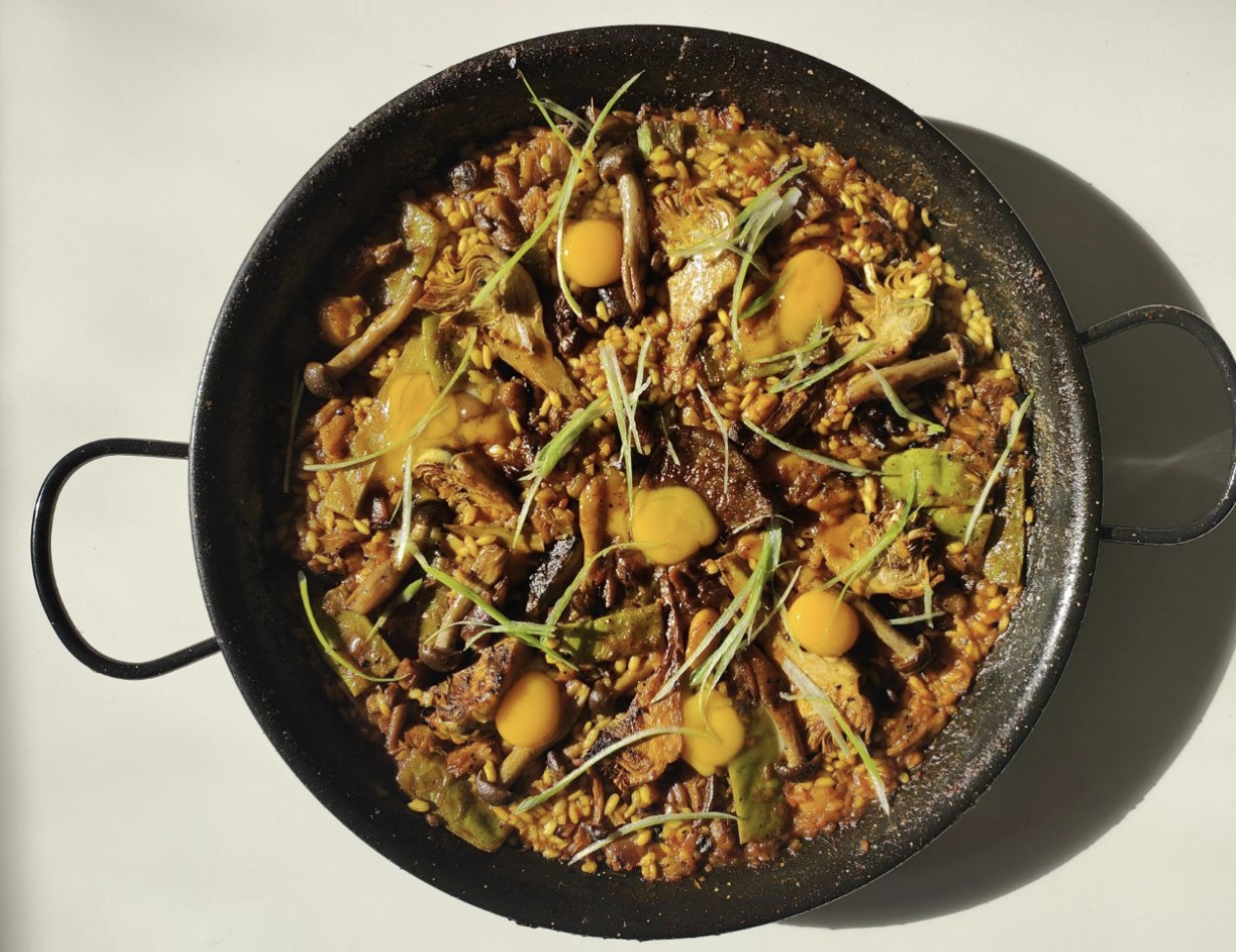 Plant-based paella